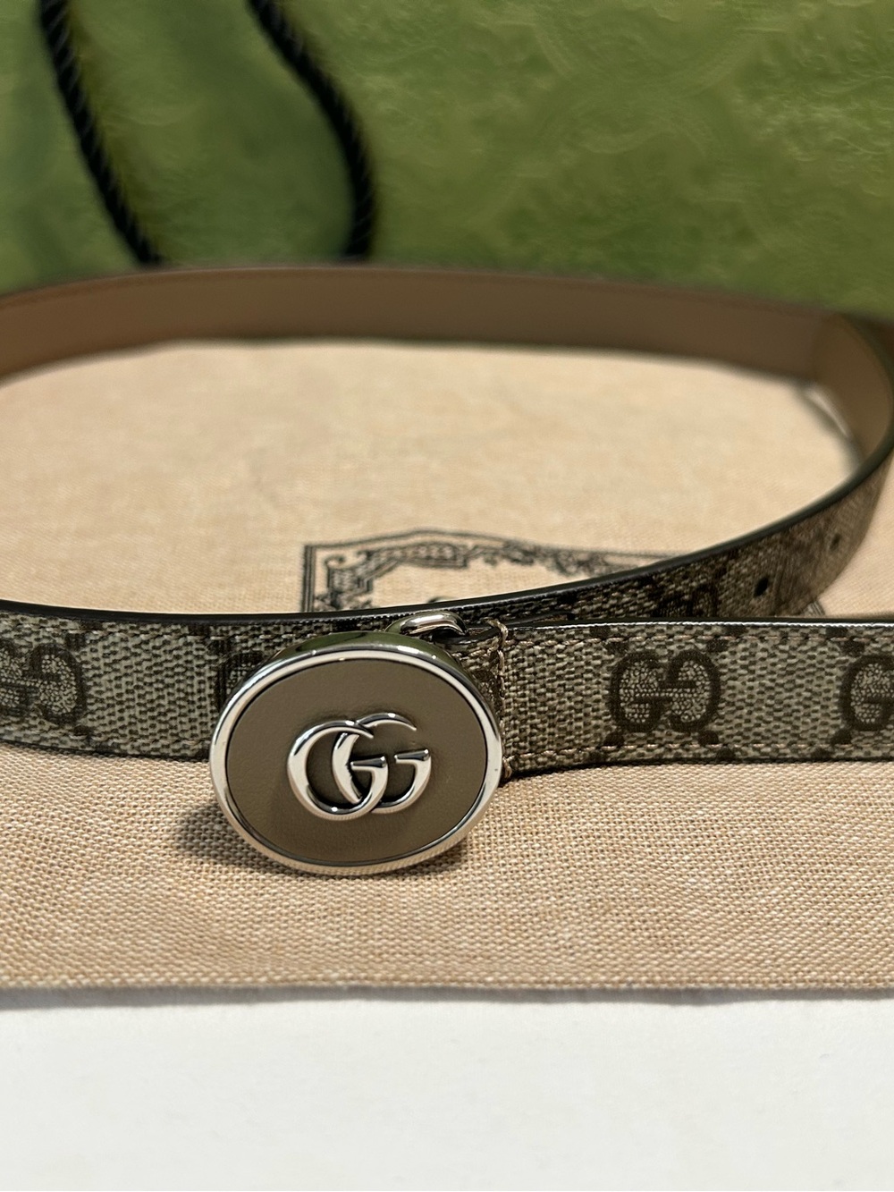 NWOT Gucci Women’s Beige Brown GG Logo Leather Belt. Gucci size 85 Size 6 - Picture 2 of 7